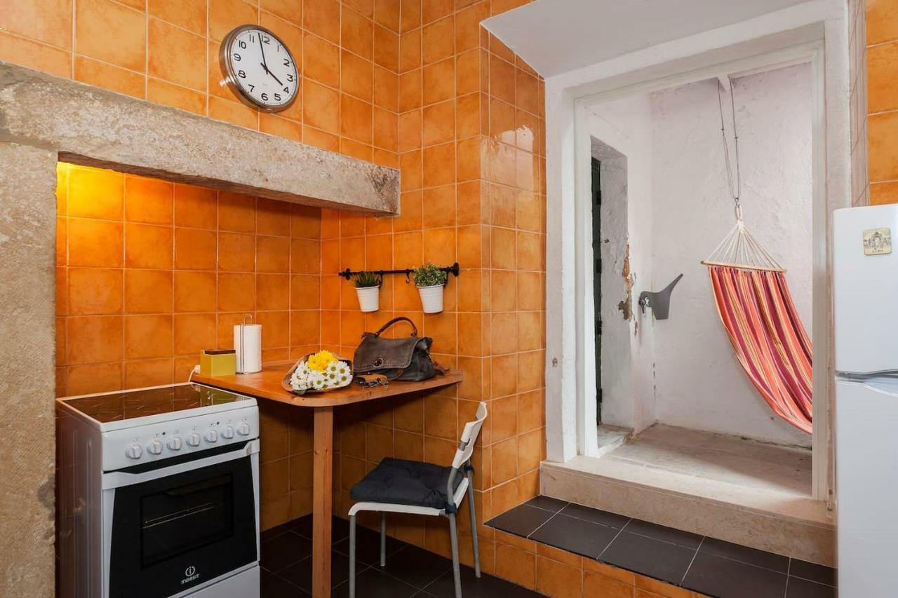 2 Bedroom Apartment With Patio Next To Avenida Da Liberdade Lisboa Extérieur photo