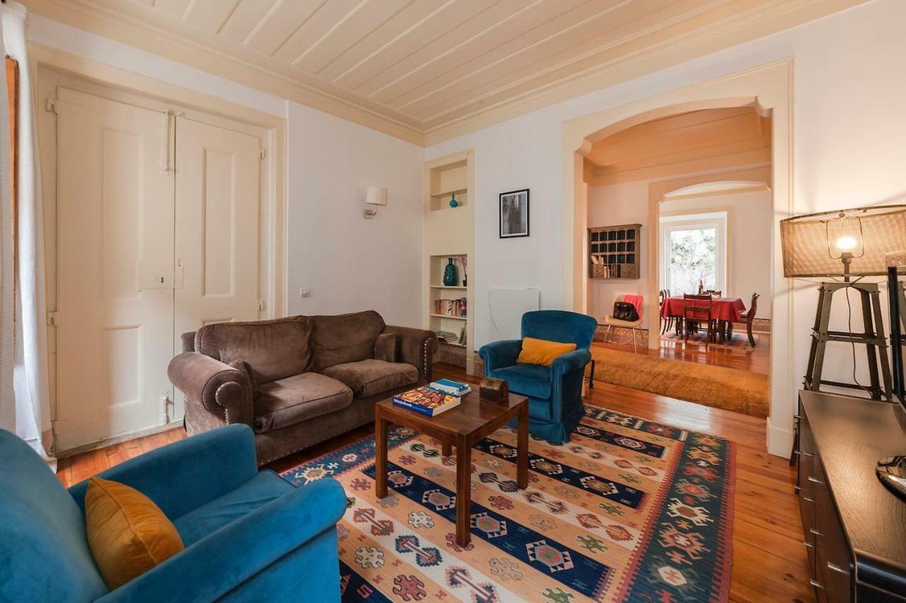 2 Bedroom Apartment With Patio Next To Avenida Da Liberdade Lisboa Extérieur photo
