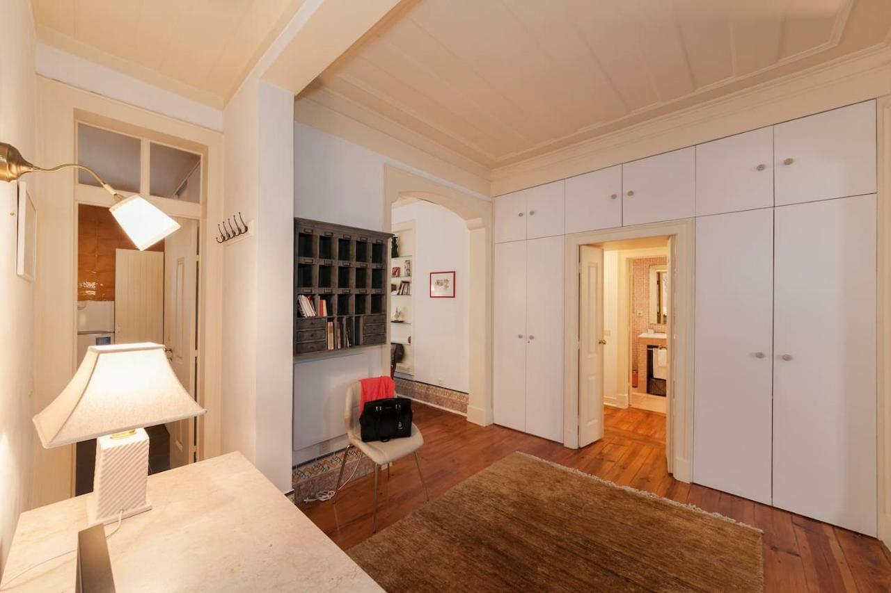 2 Bedroom Apartment With Patio Next To Avenida Da Liberdade Lisboa Extérieur photo